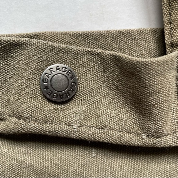 𝅺garage shoulder tote army green and pink - Picture 6 of 11